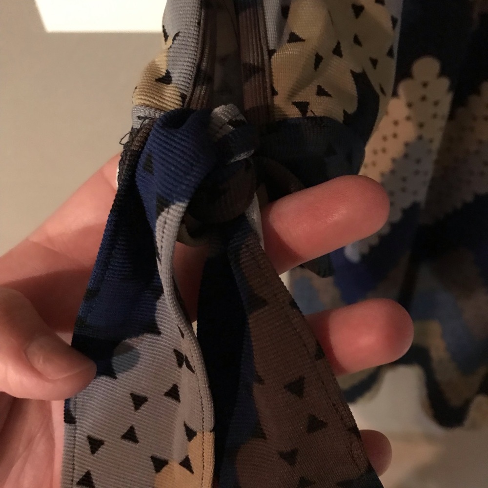 Dress - Picture 4 of 4